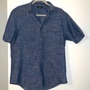 Men’s short sleeve button up Alfani shirt